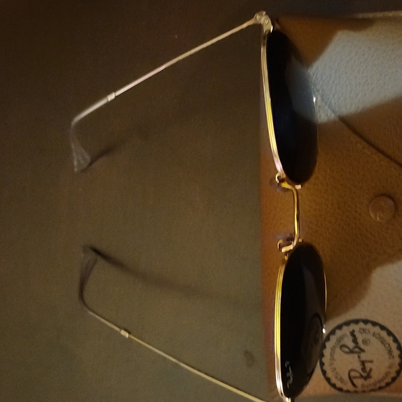 RAY-BAN RB3447 GOLD RIBBED FRAME, POLARIZED UNISEX SUNGLASSES. 100%UV PROTECTION main image 11